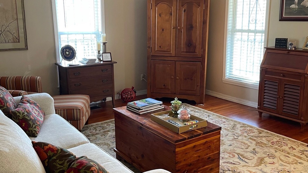 Photo of Livingroom in Harrison