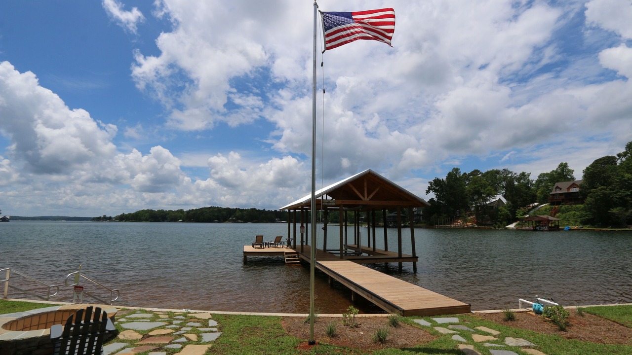 Photo of Others in Dadeville