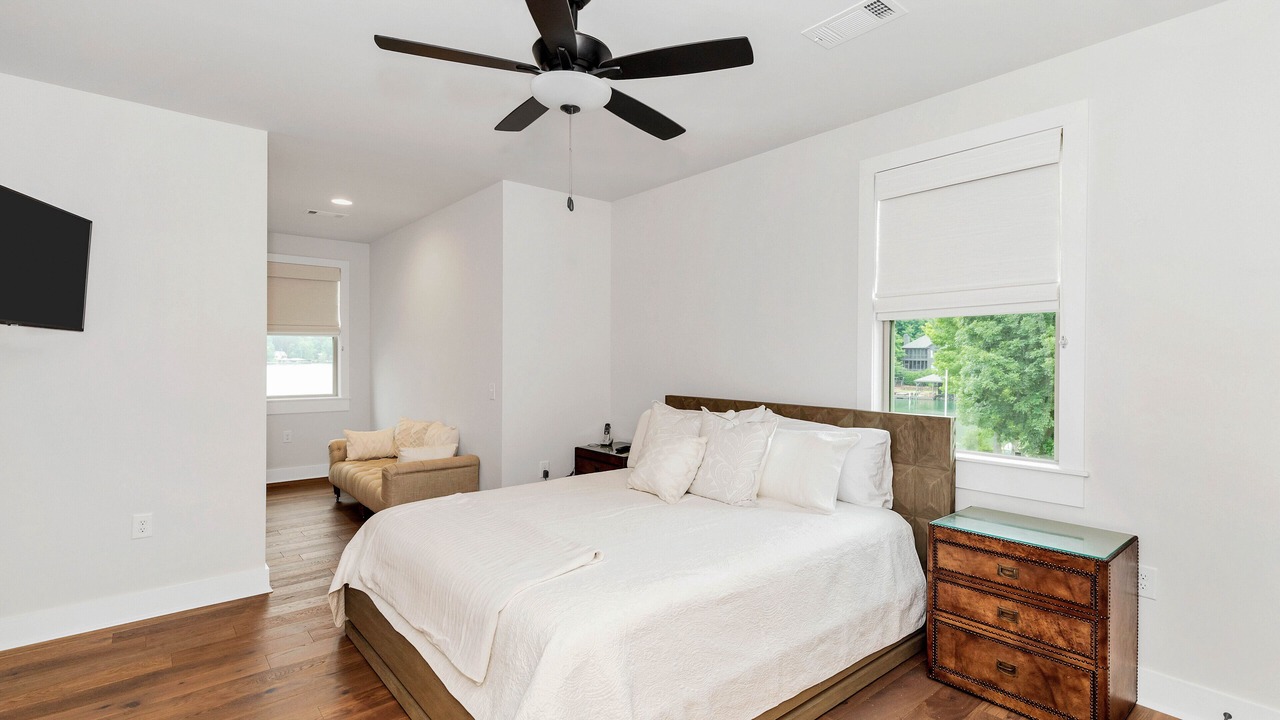 Photo of Bedroom in Dadeville