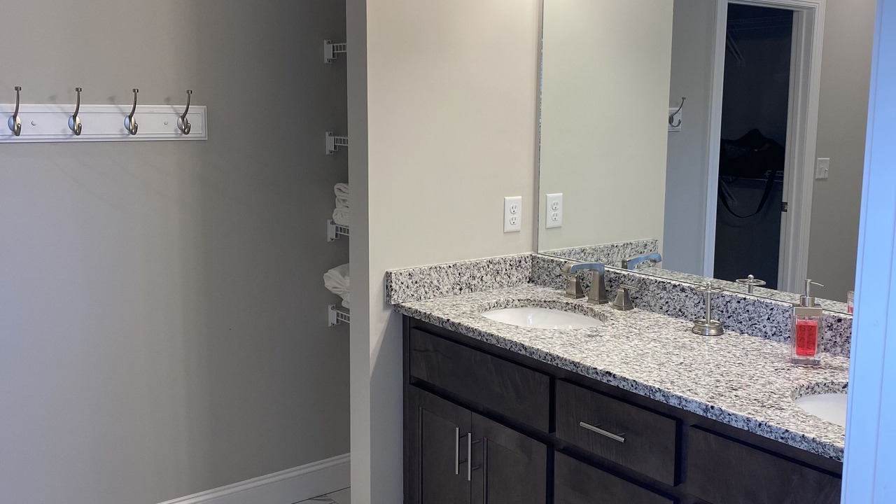 Photo of Bathroom in Six Mile