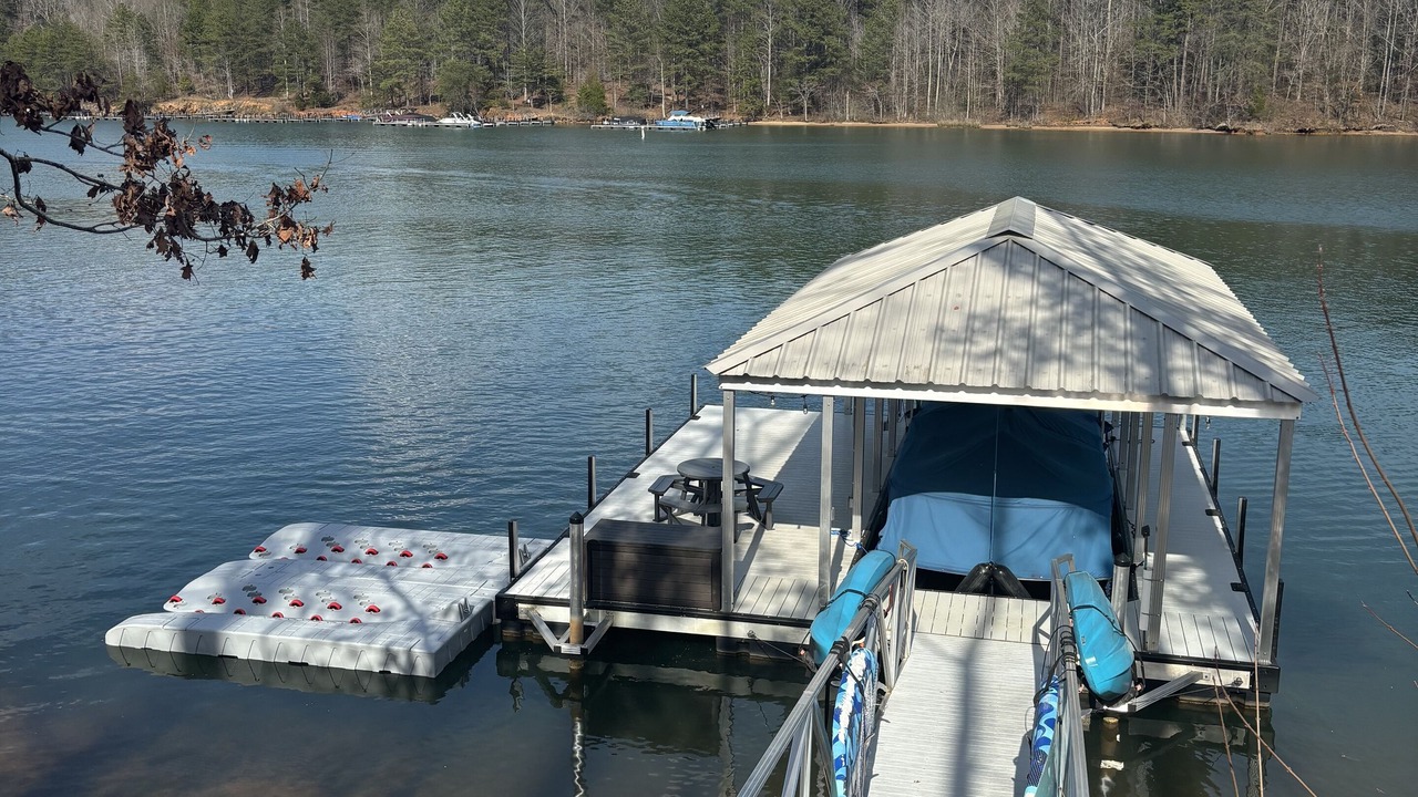 Photo of Outdoor in Six Mile
