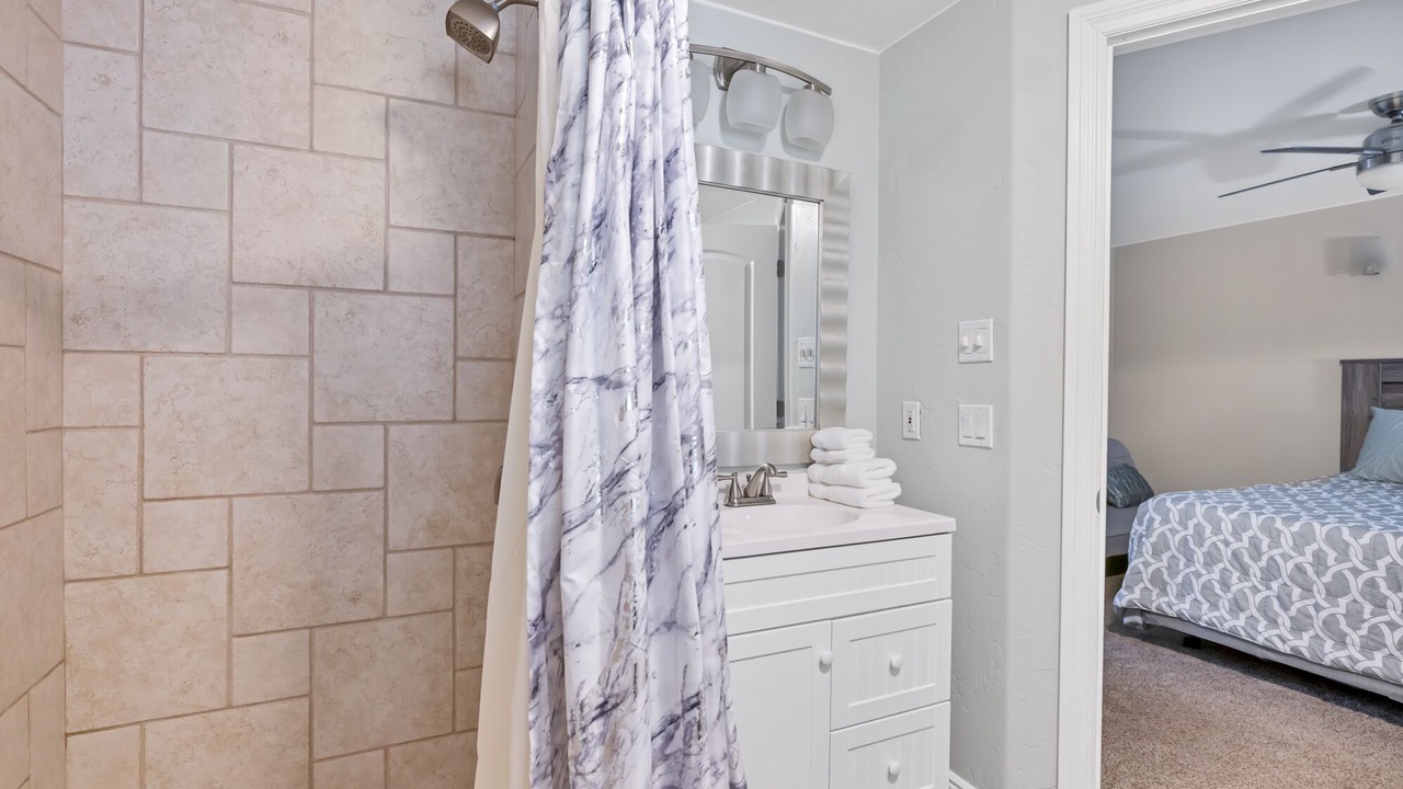 Photo of Bathroom in Hildale