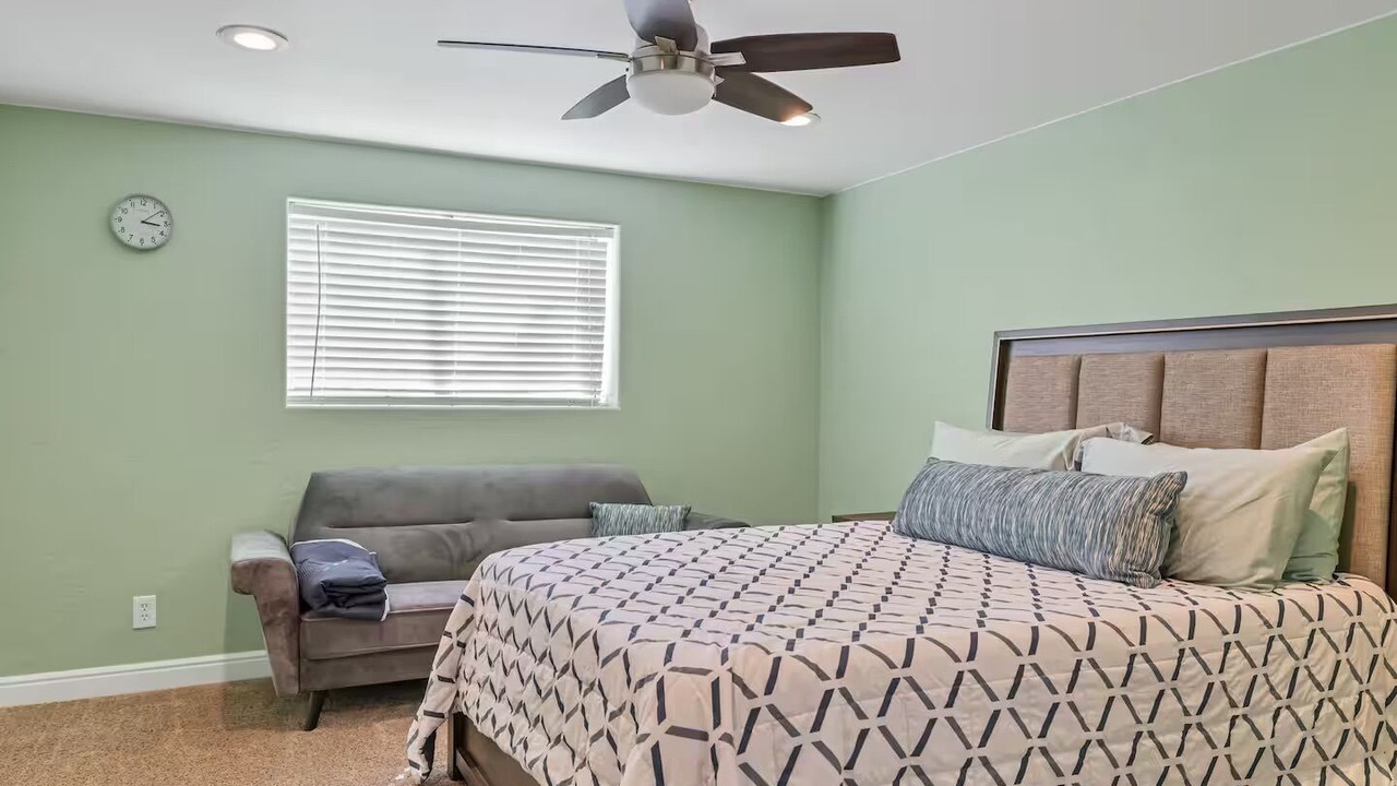 Photo of Bedroom in Hildale