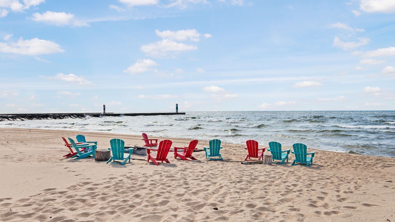 Photo of Others in Saugatuck