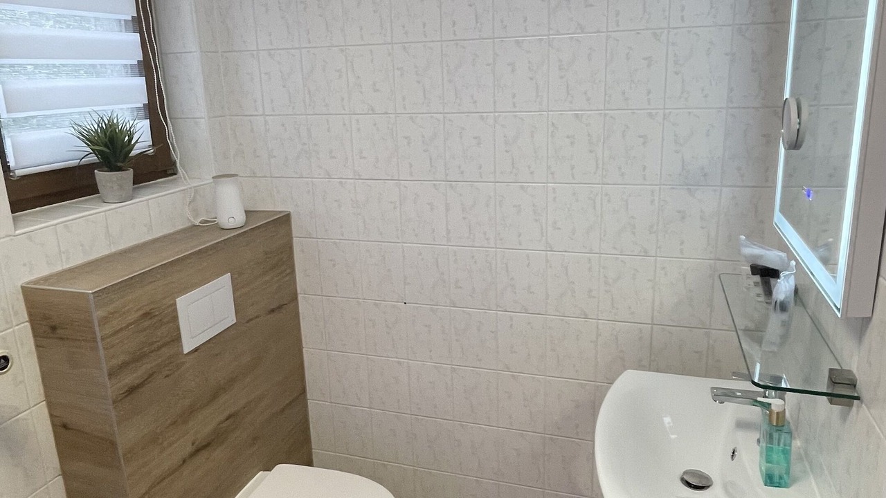 Photo of Bathroom in Borfink