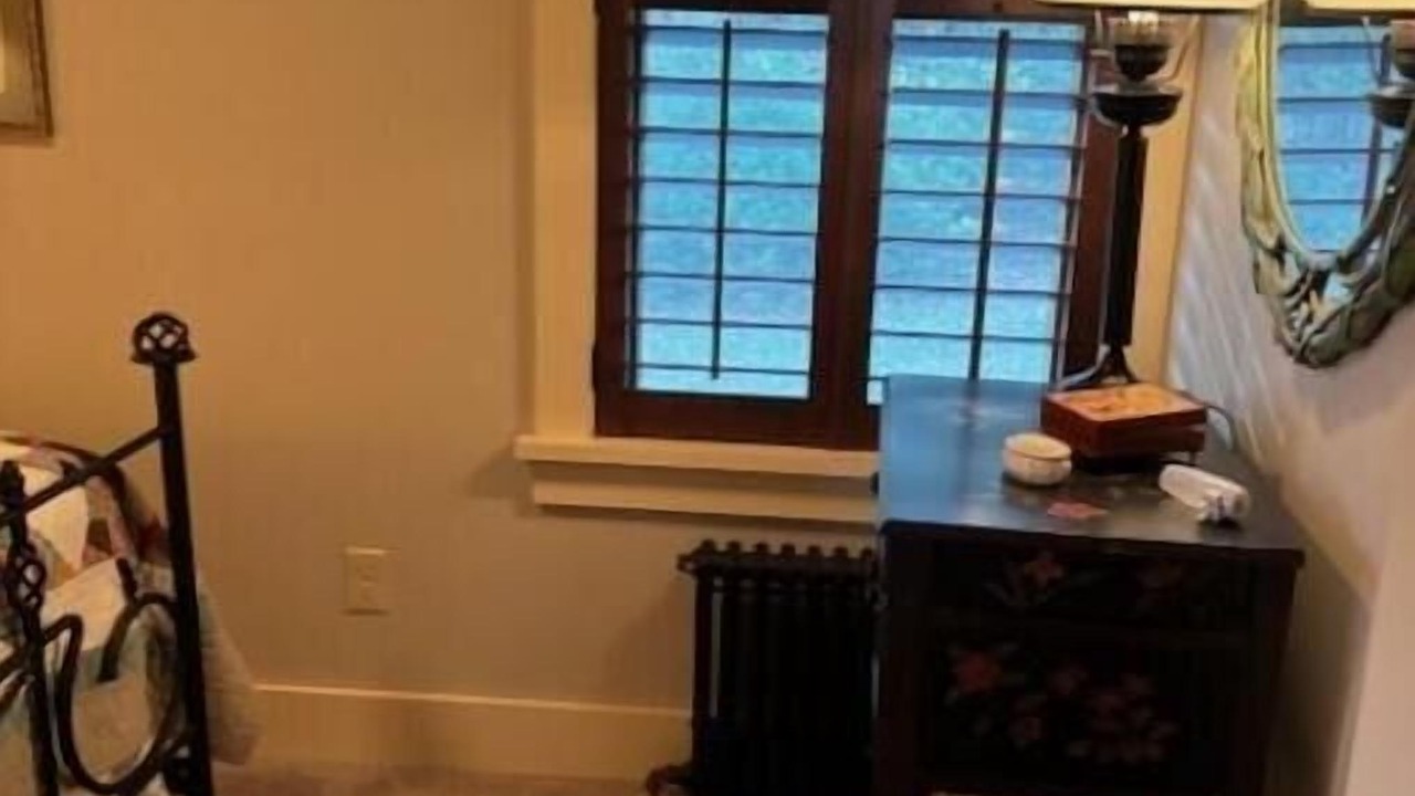 Photo of Bedroom in Elizabethtown