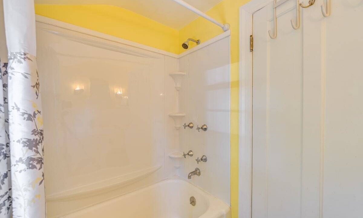 Photo of Bathroom in Gloversville
