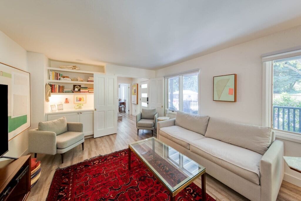 Photo of Bedroom in Guerneville