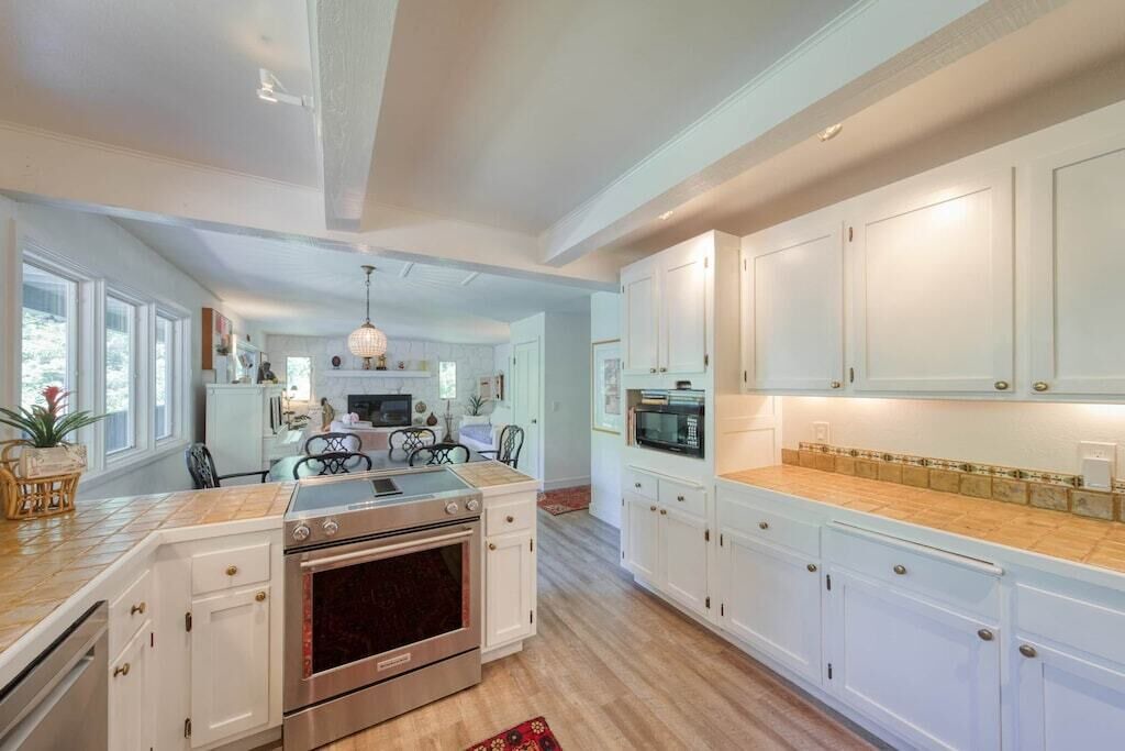 Photo of Bedroom in Guerneville