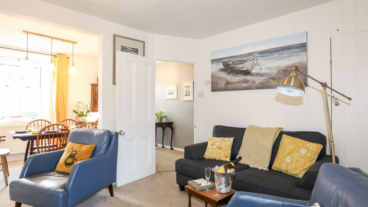 Photo of Livingroom in Penmon