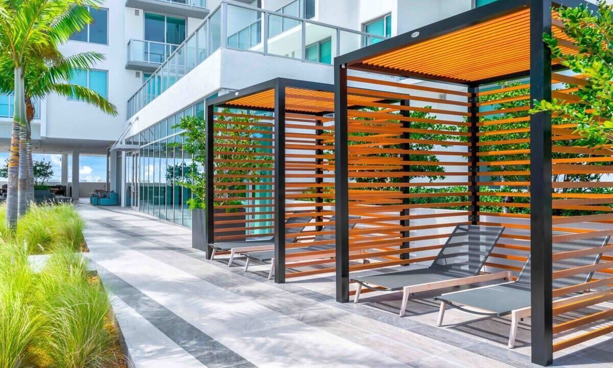 Photo of Outdoor in Northeast Miami