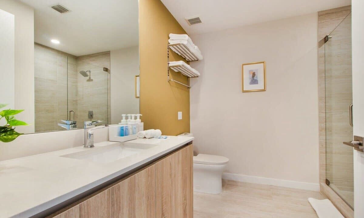 Photo of Bathroom in Northeast Miami