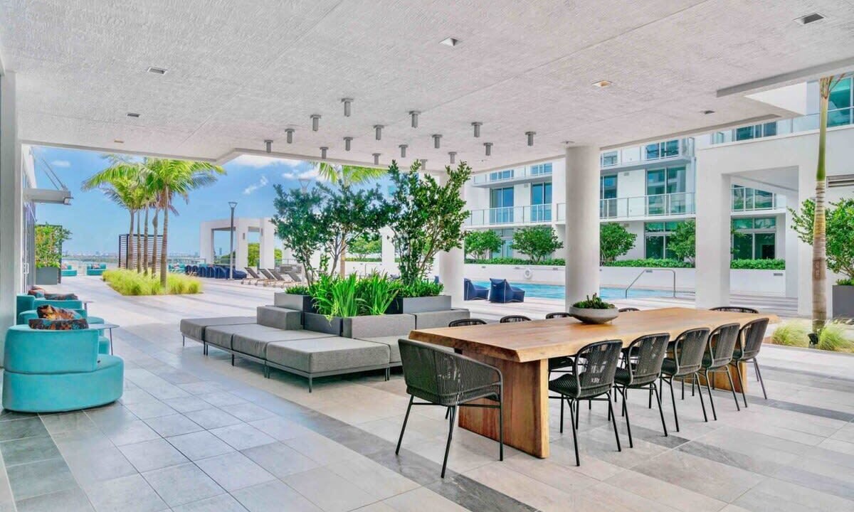 Photo of Outdoor in Northeast Miami
