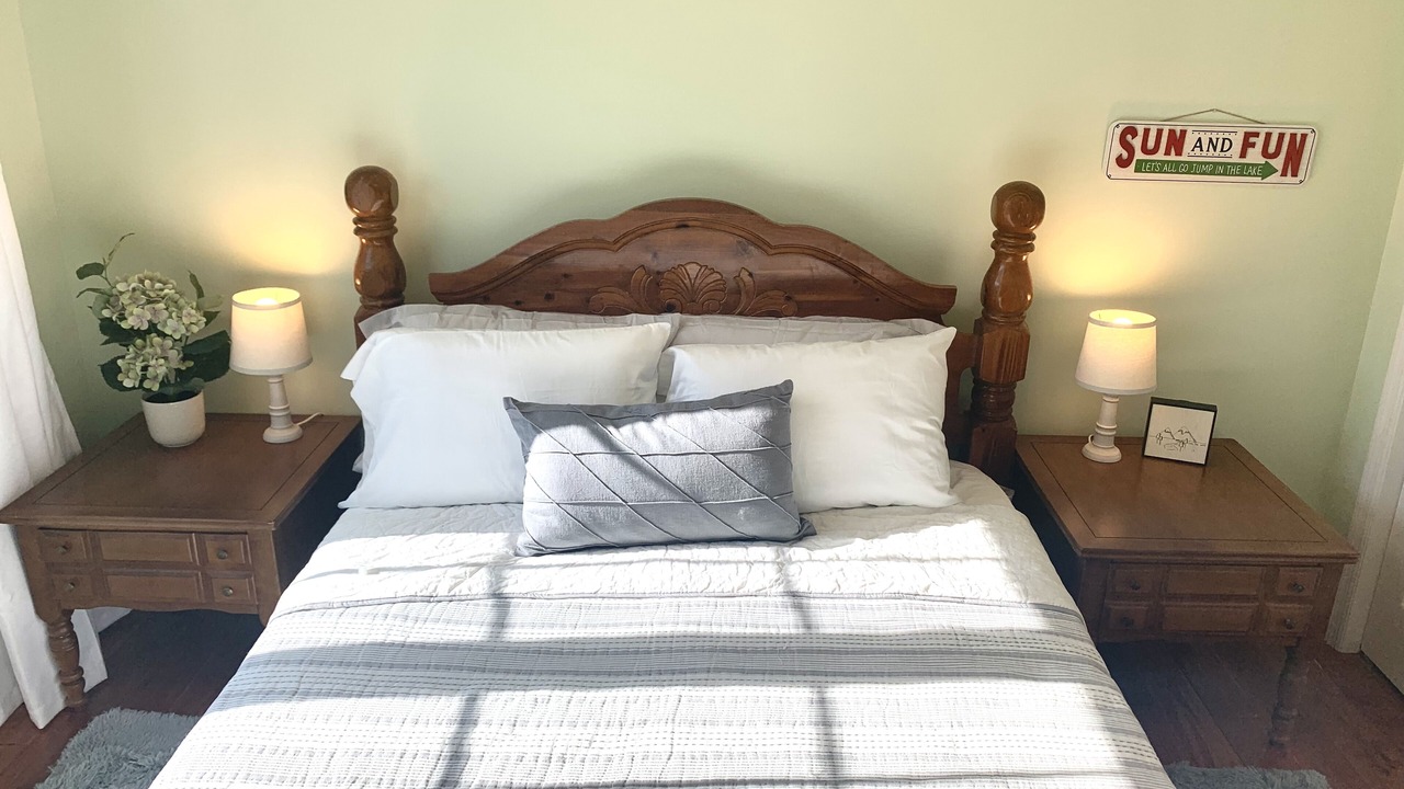 Photo of Bedroom in Hiawassee