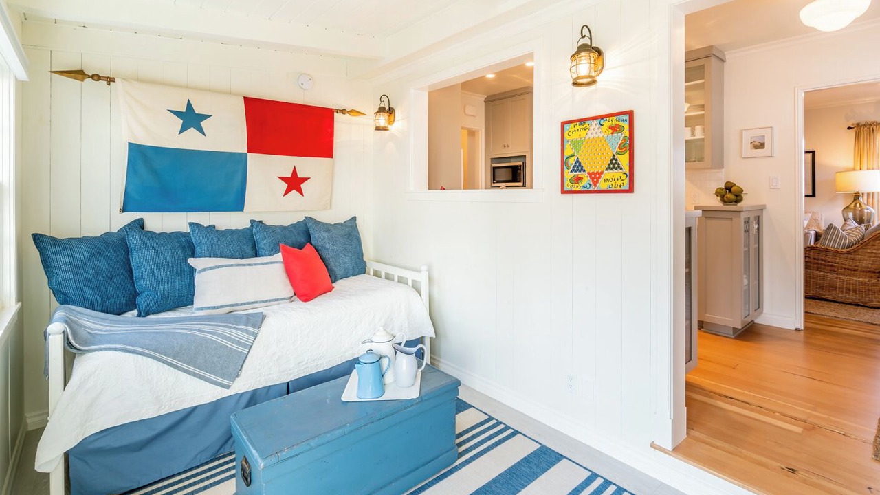 Photo of Bedroom in West Beach