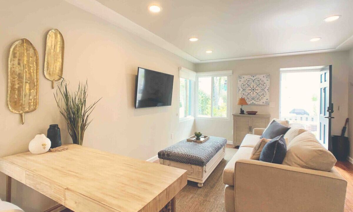 Photo of Livingroom in South Mission Beach