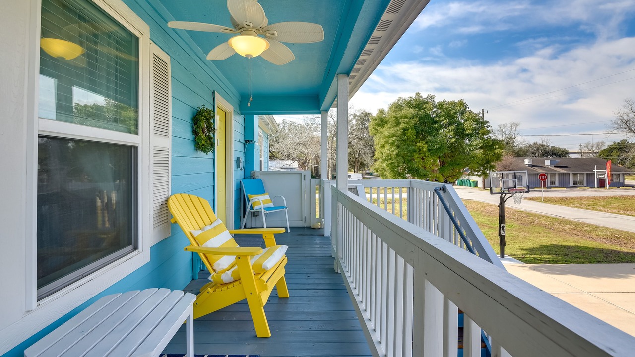 Photo of Patio Balcony in El Lago
