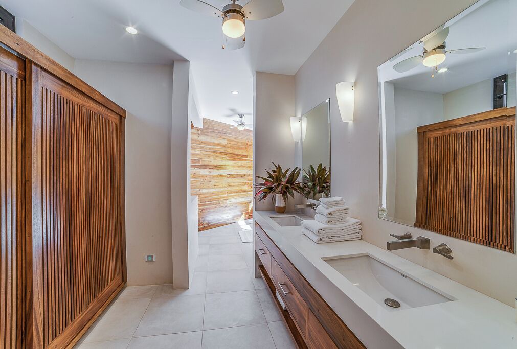 Photo of Bathroom in Playa Guiones
