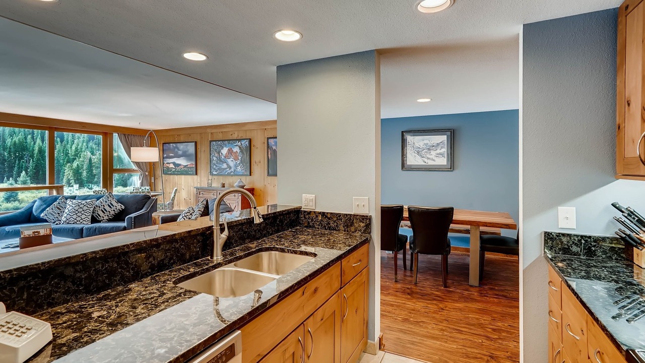 Photo of Bedroom in Lakeside Village