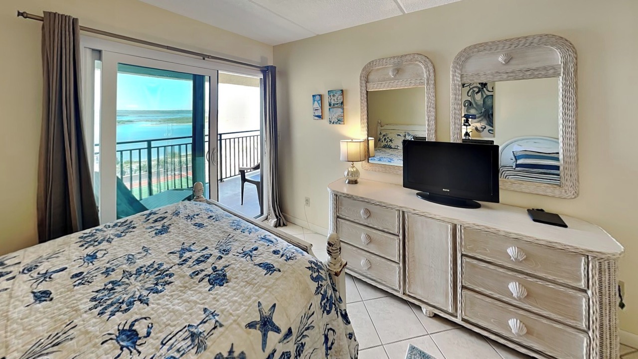 Photo of Patio Balcony in Crescent Beach