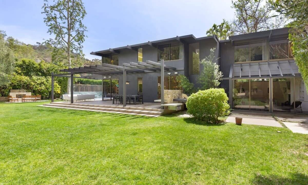 Photo of Outdoor in Eastern Malibu