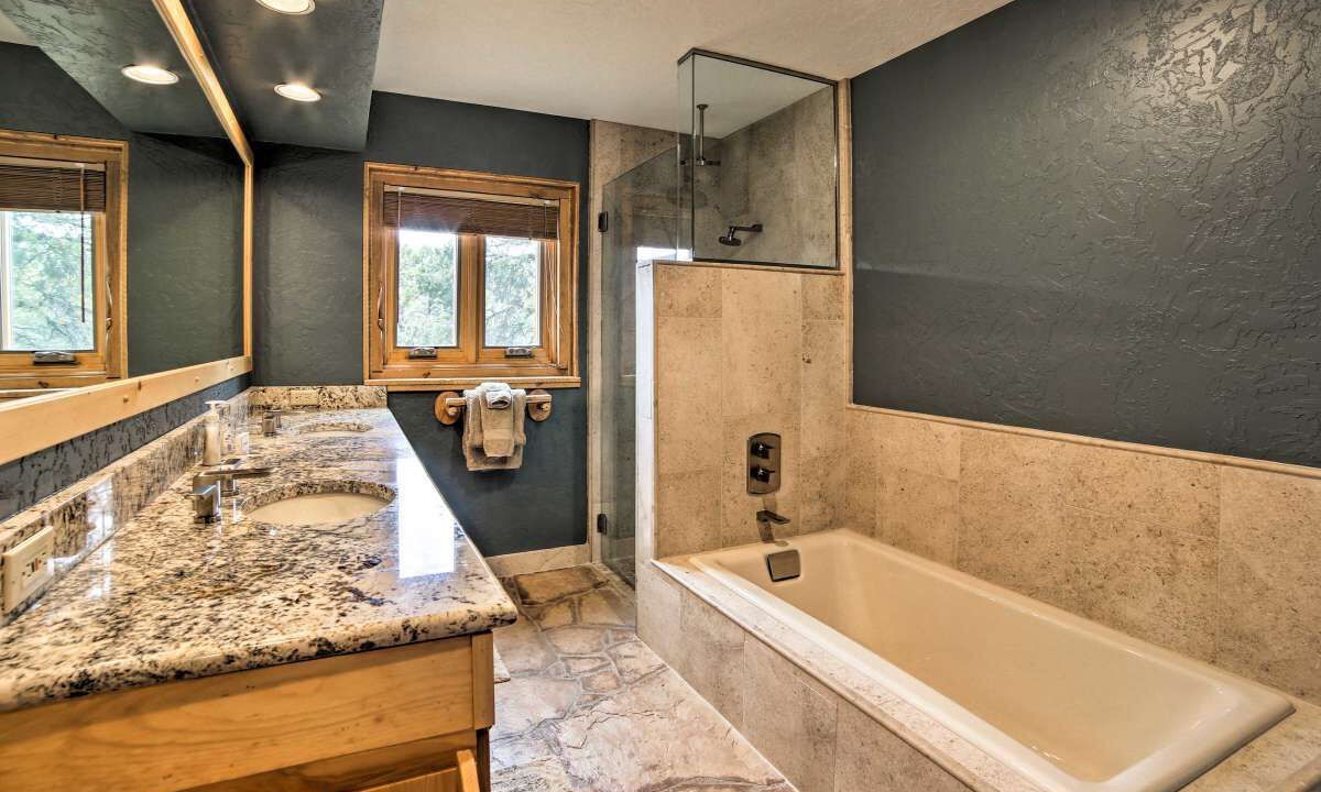 Photo of Bathroom in Spanish Valley