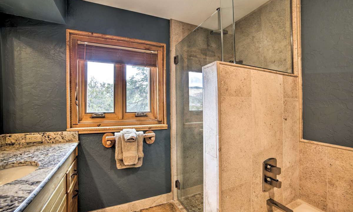 Photo of Bathroom in Spanish Valley