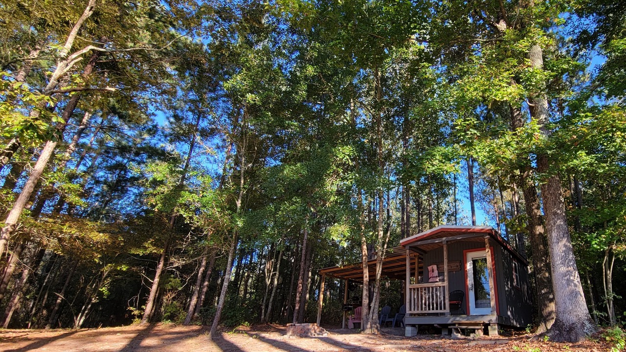 Photo of Outdoor in Reynolds