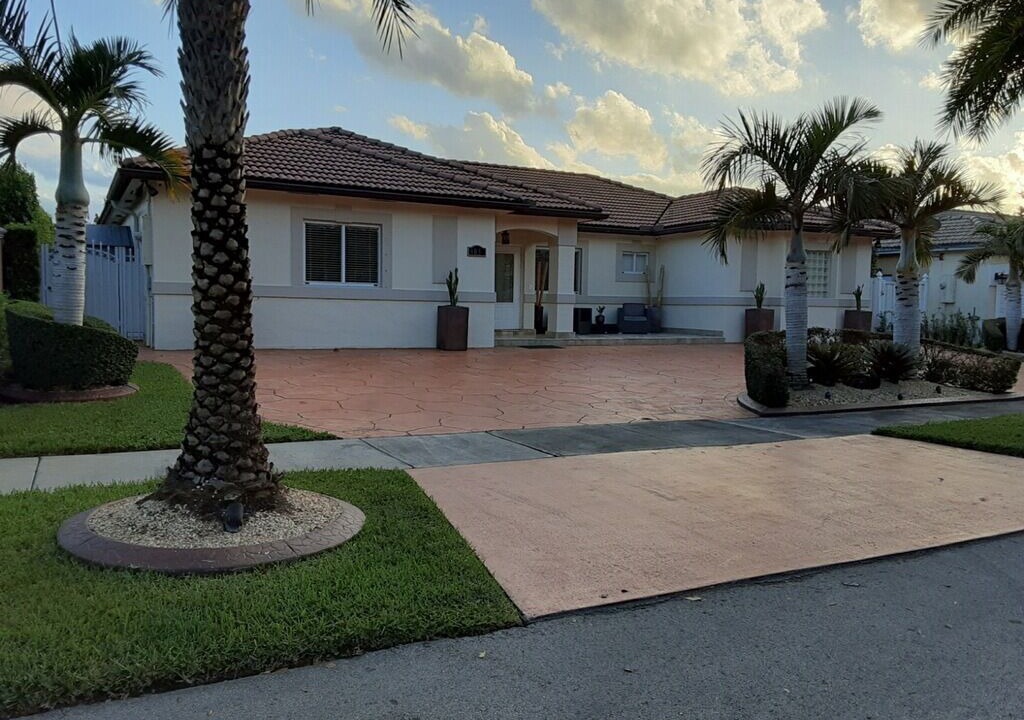 Photo of Outdoor in Miami Lakes