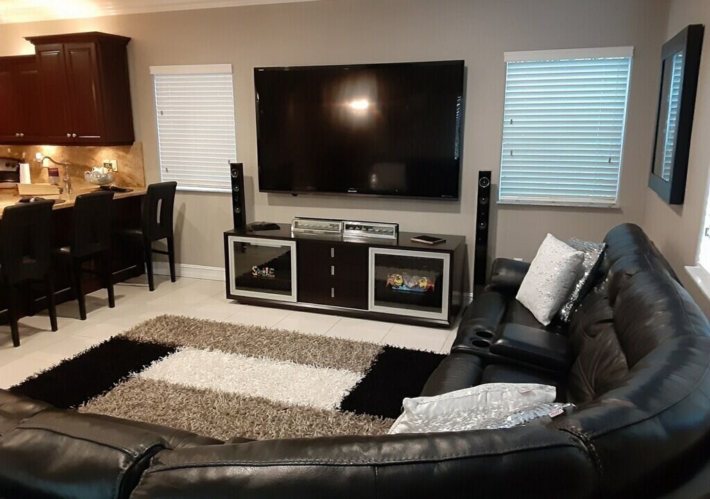 Photo of Bedroom in Miami Lakes