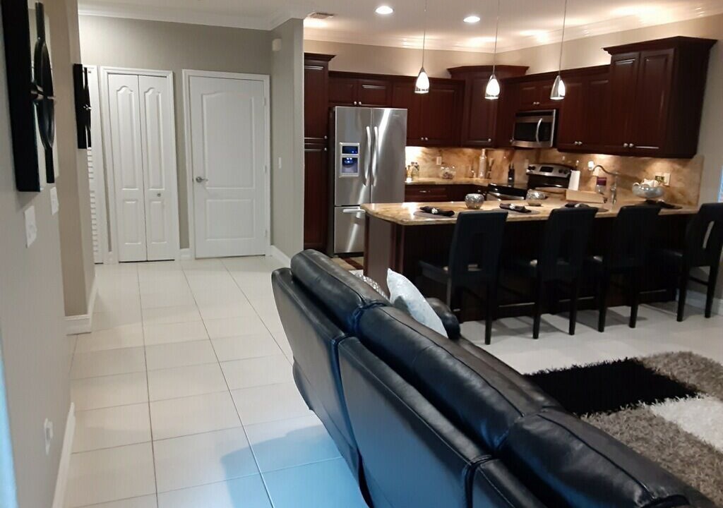 Photo of Bedroom in Miami Lakes