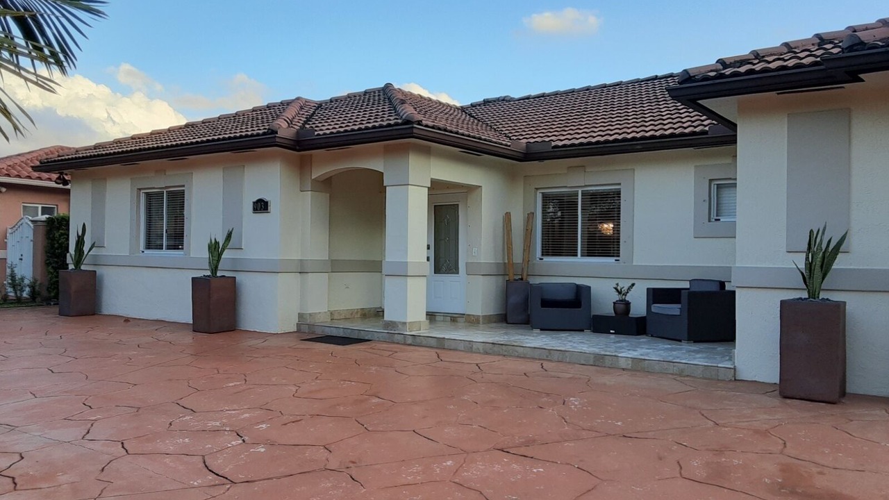 Photo of Outdoor in Miami Lakes