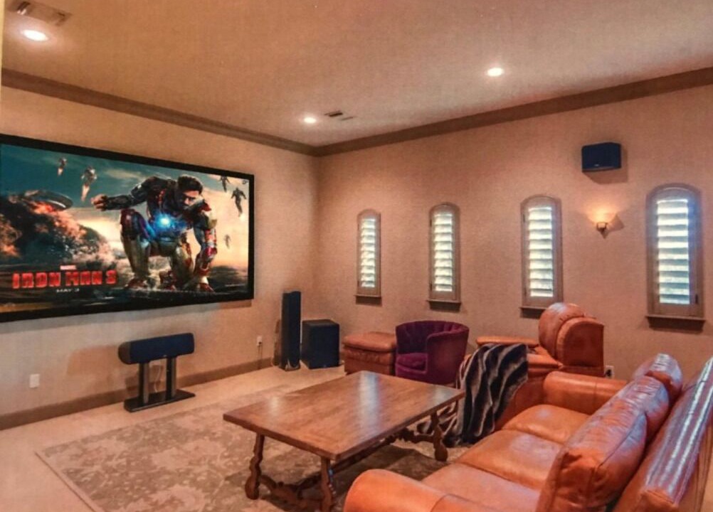 Photo of Livingroom in Dominion