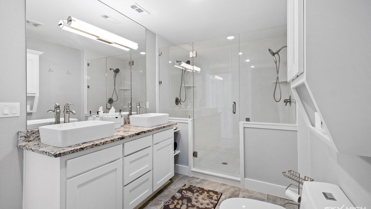 Photo of Bathroom in Beaver Shores