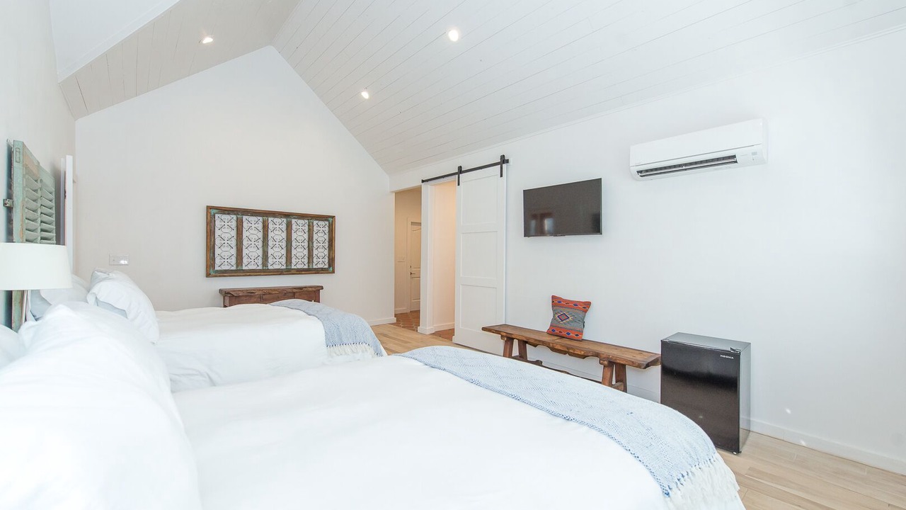 Photo of Bedroom in Uvalde