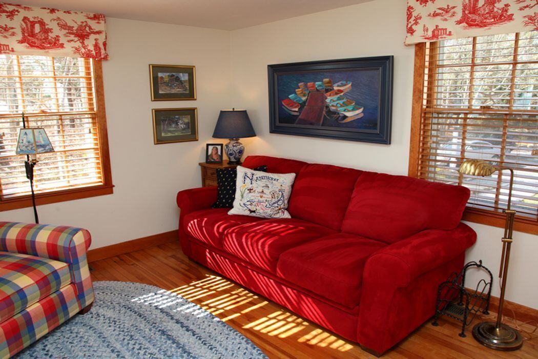 Photo of Livingroom in Cotuit