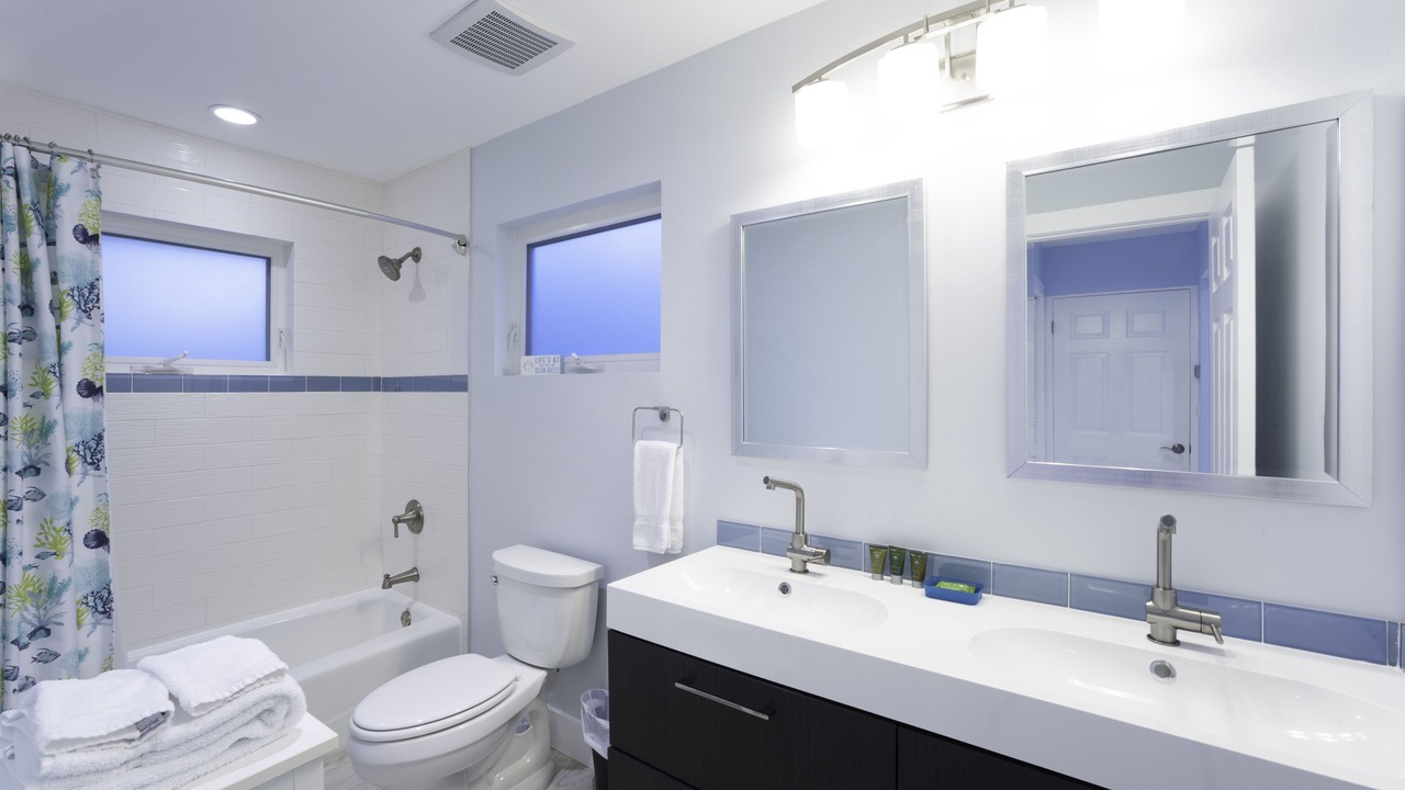 Photo of Bathroom in North Side