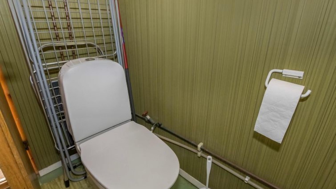 Photo of Bathroom in Replot