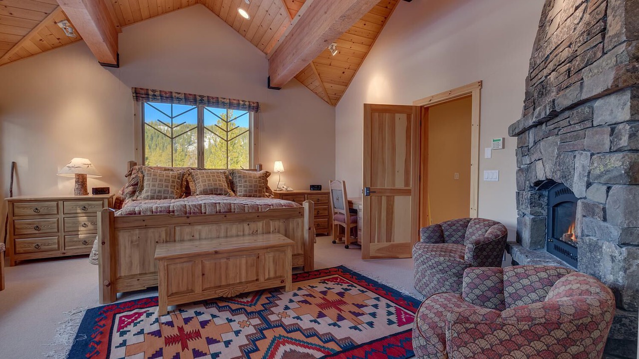 Photo of Bedroom in Olympic Valley
