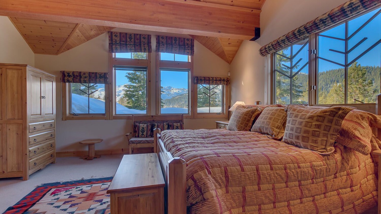 Photo of Bedroom in Olympic Valley