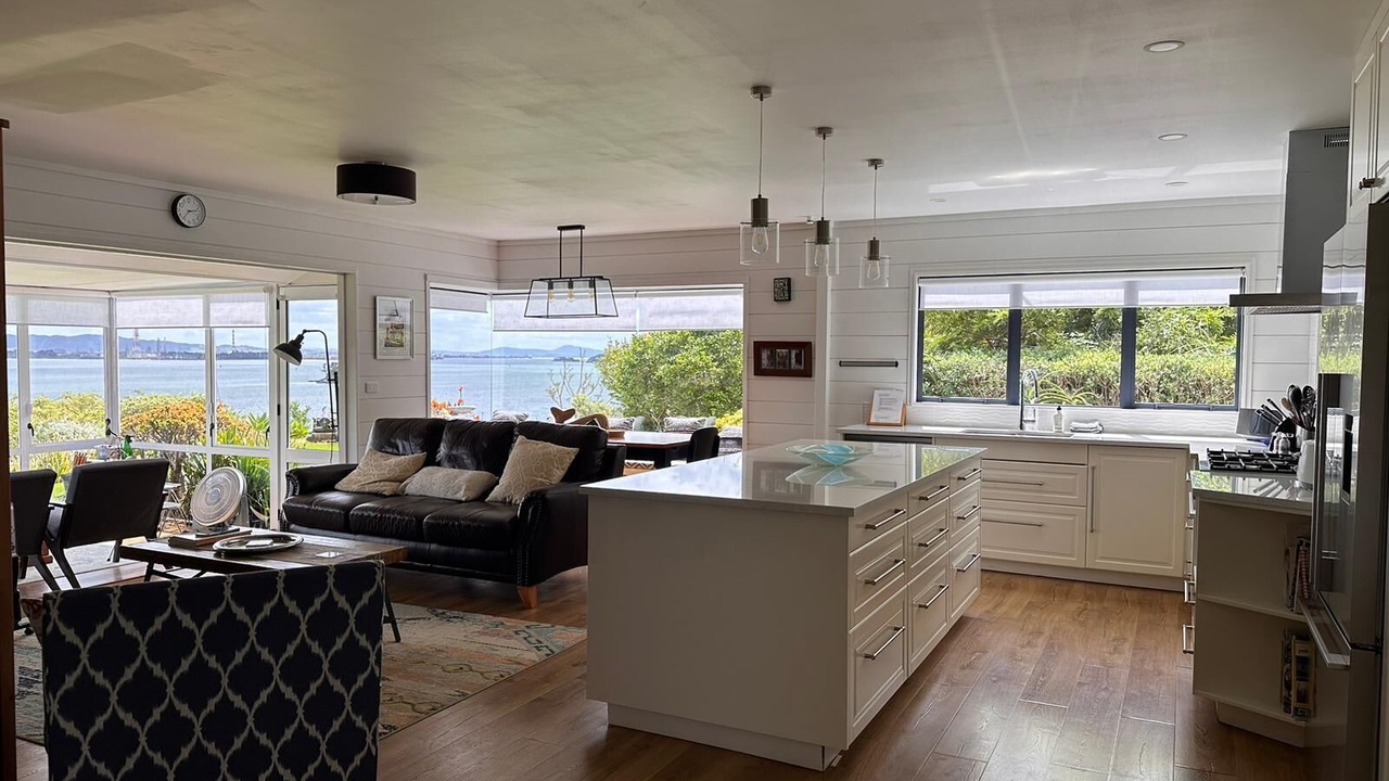Photo of Livingroom in Whangarei Heads