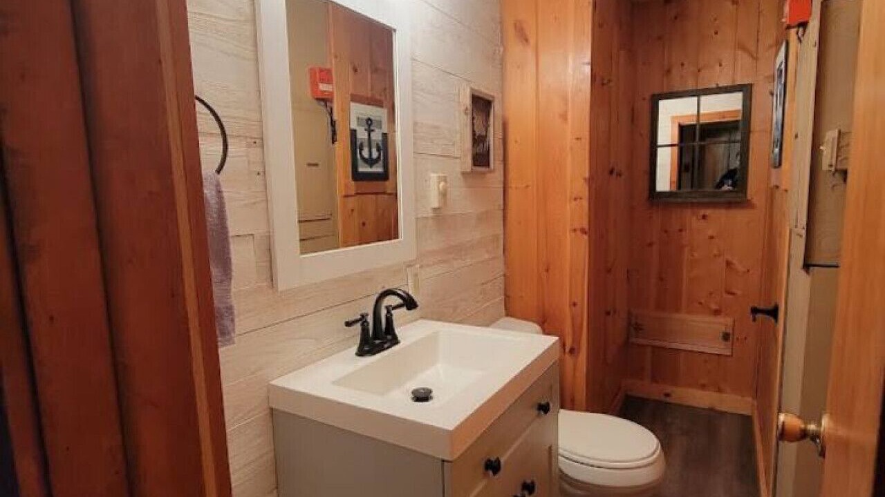 Photo of Bathroom in Eagle River