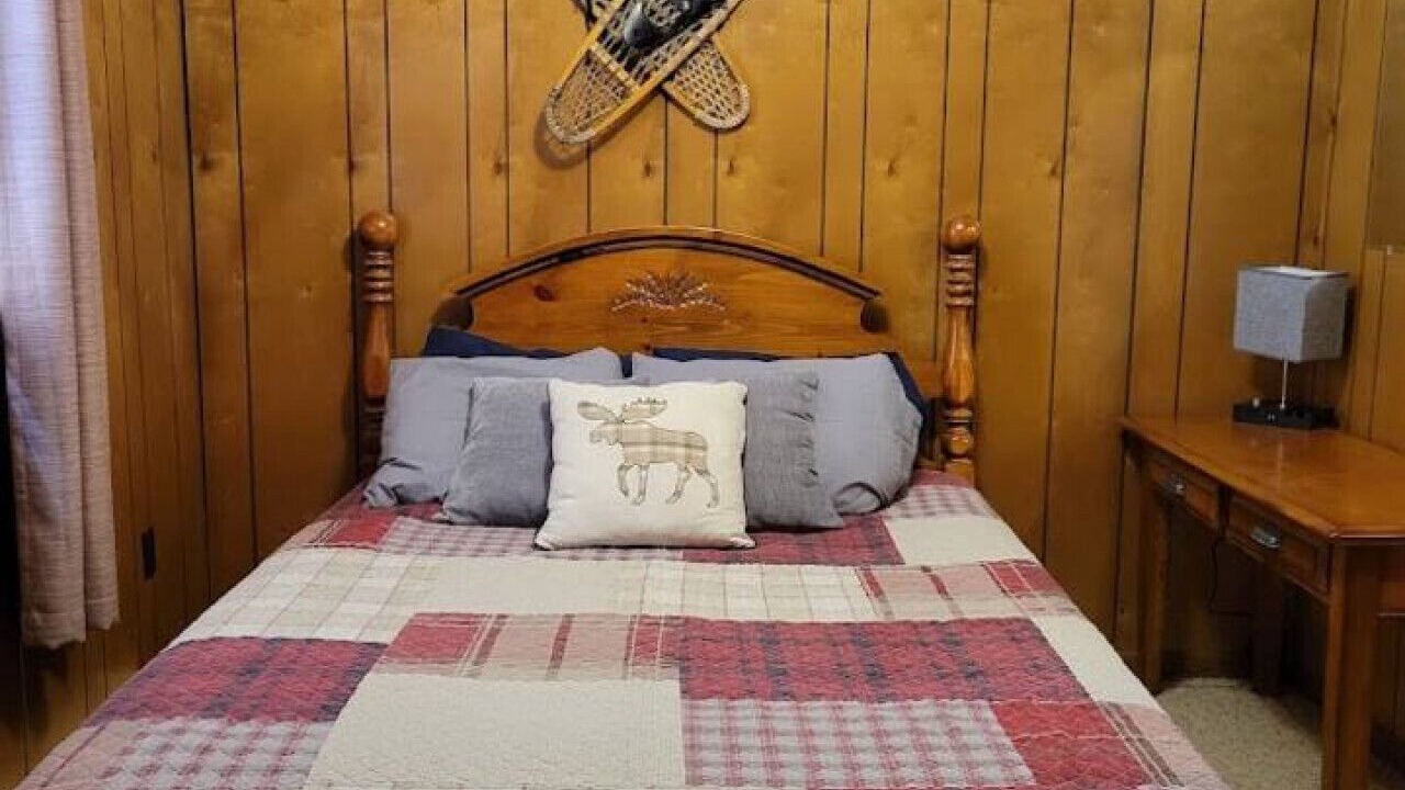 Photo of Bedroom in Eagle River