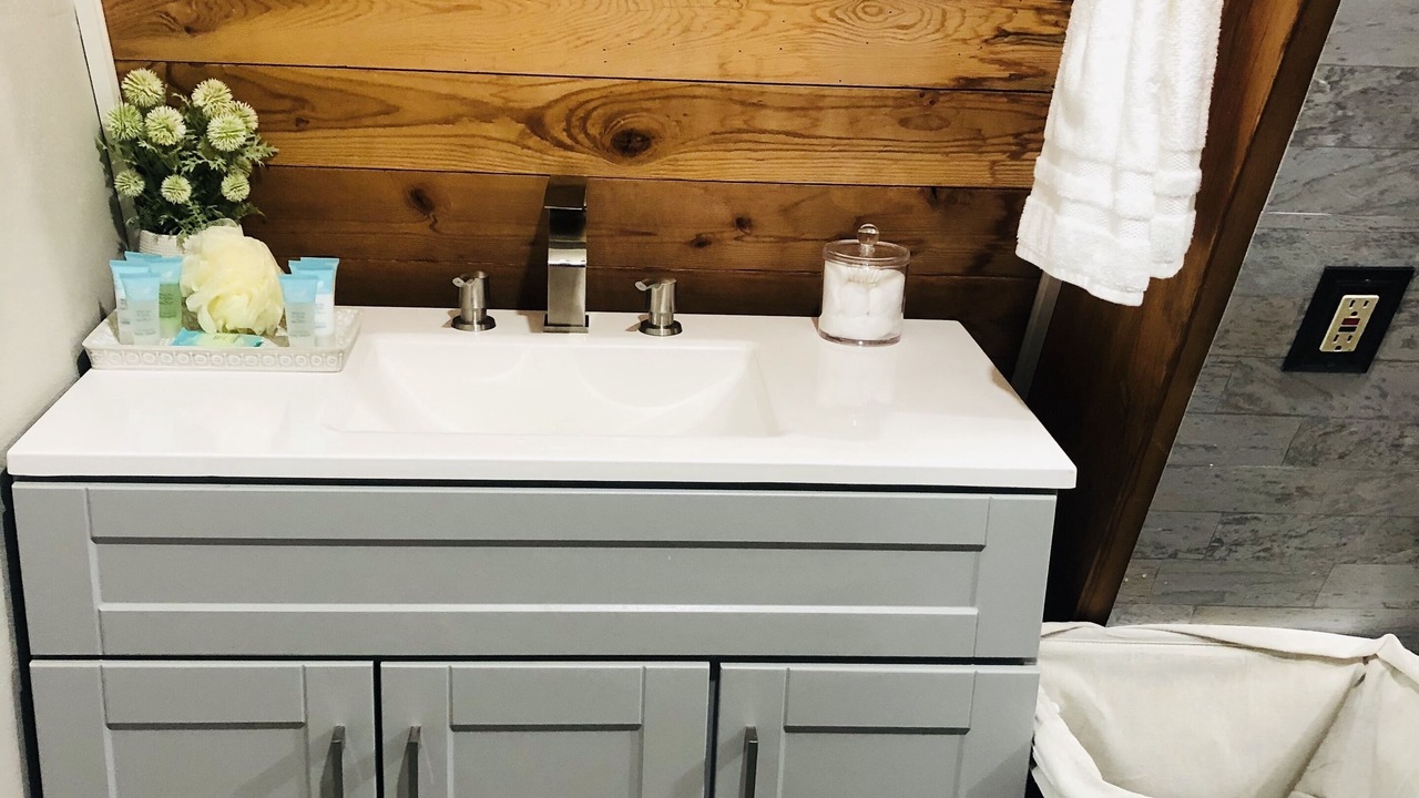 Photo of Bathroom in Springville