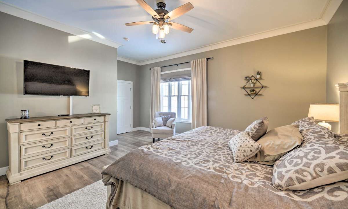 Photo of Bedroom in Owls Head