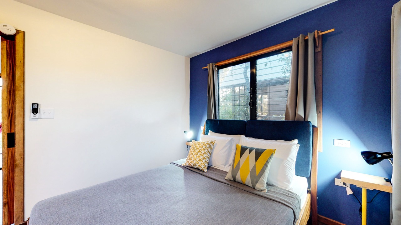 Photo of Bedroom in Surfside