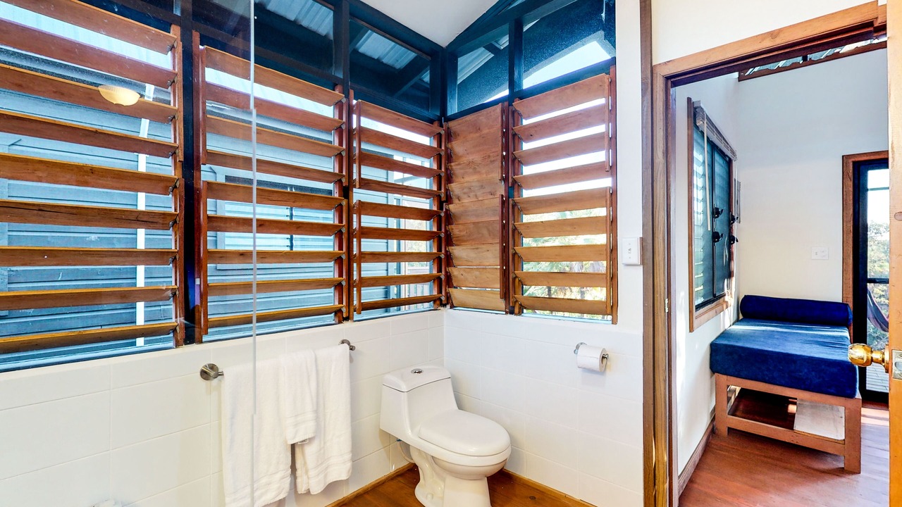 Photo of Bathroom in Surfside