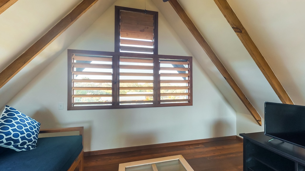 Photo of Livingroom in Surfside