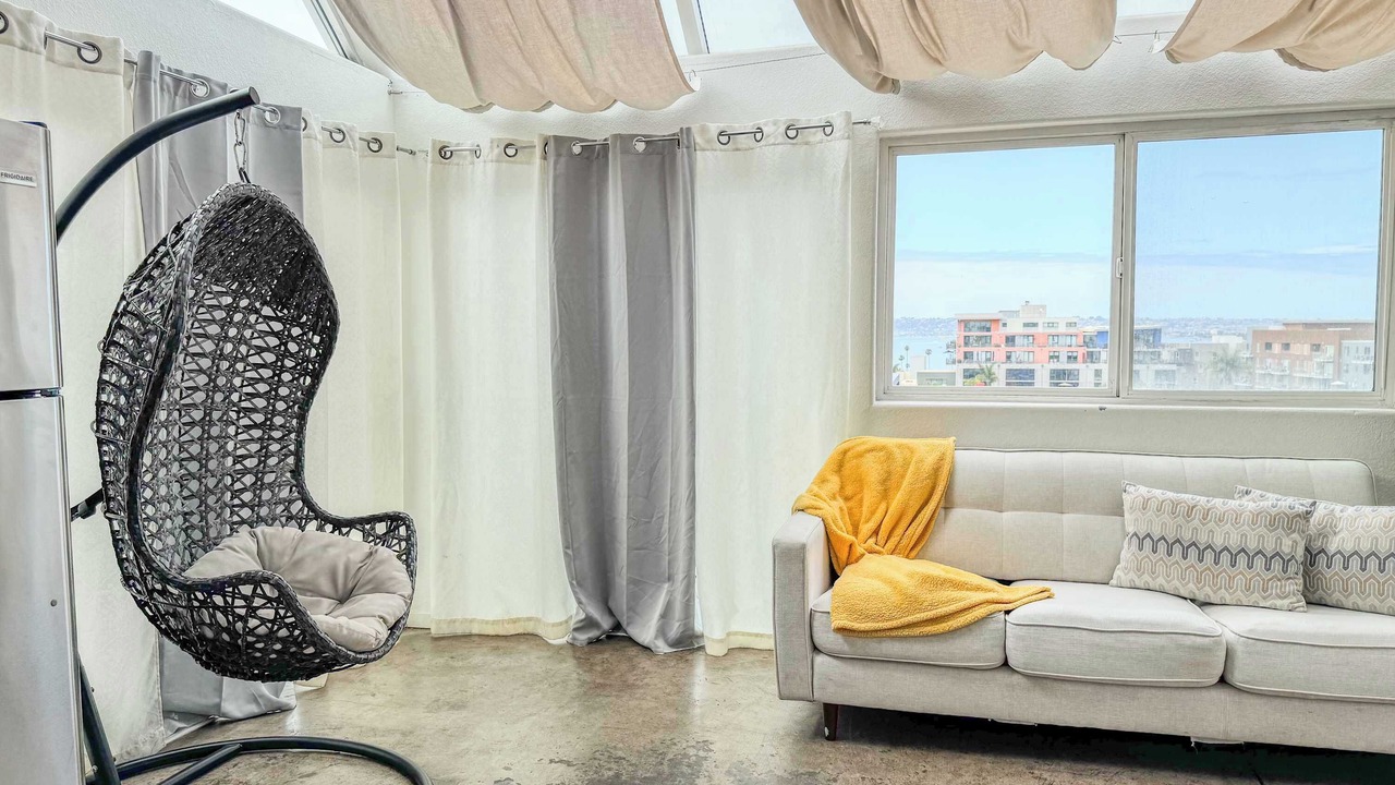 Photo of Livingroom in Bankers Hill