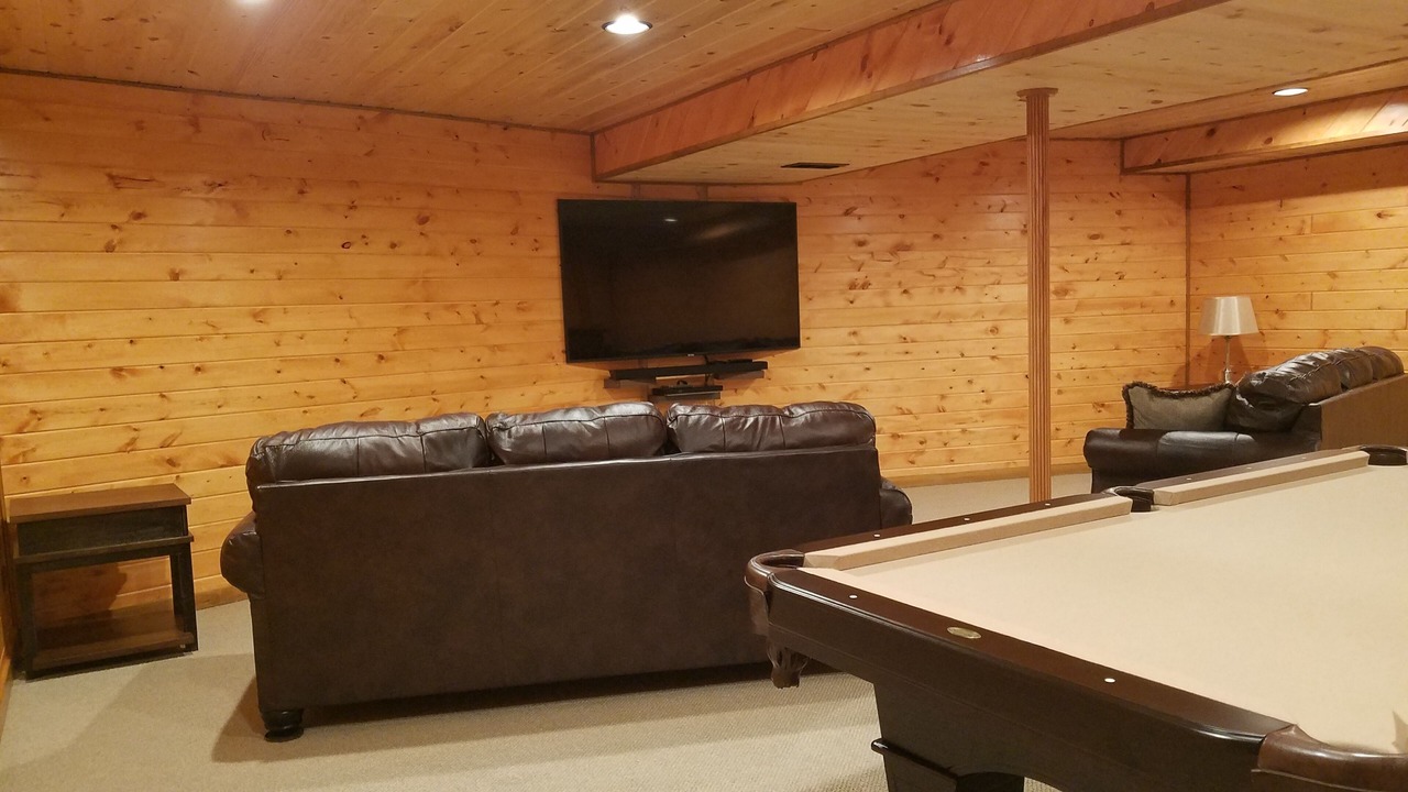 Photo of Bedroom in Springville